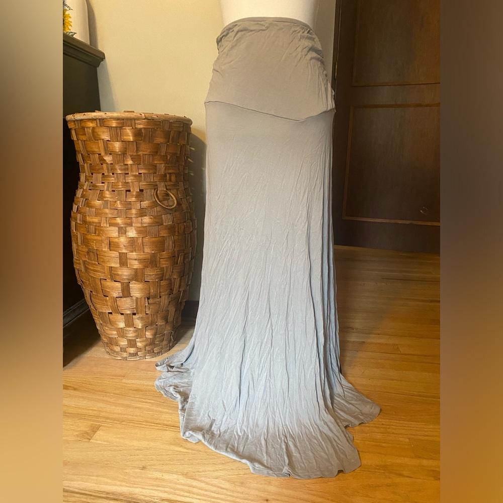 Vintage the pyramid collection grey jersey maxi skirt